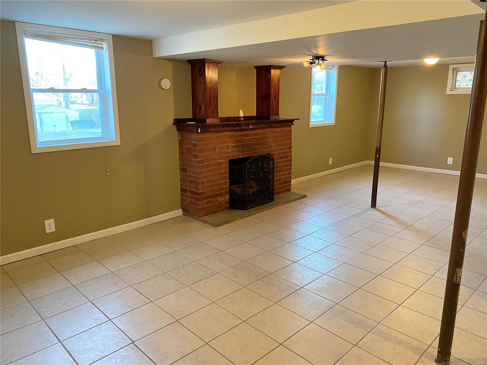 210 Koenigsmark Avenue Waterloo, IL 62298 - Photo 25 of 38