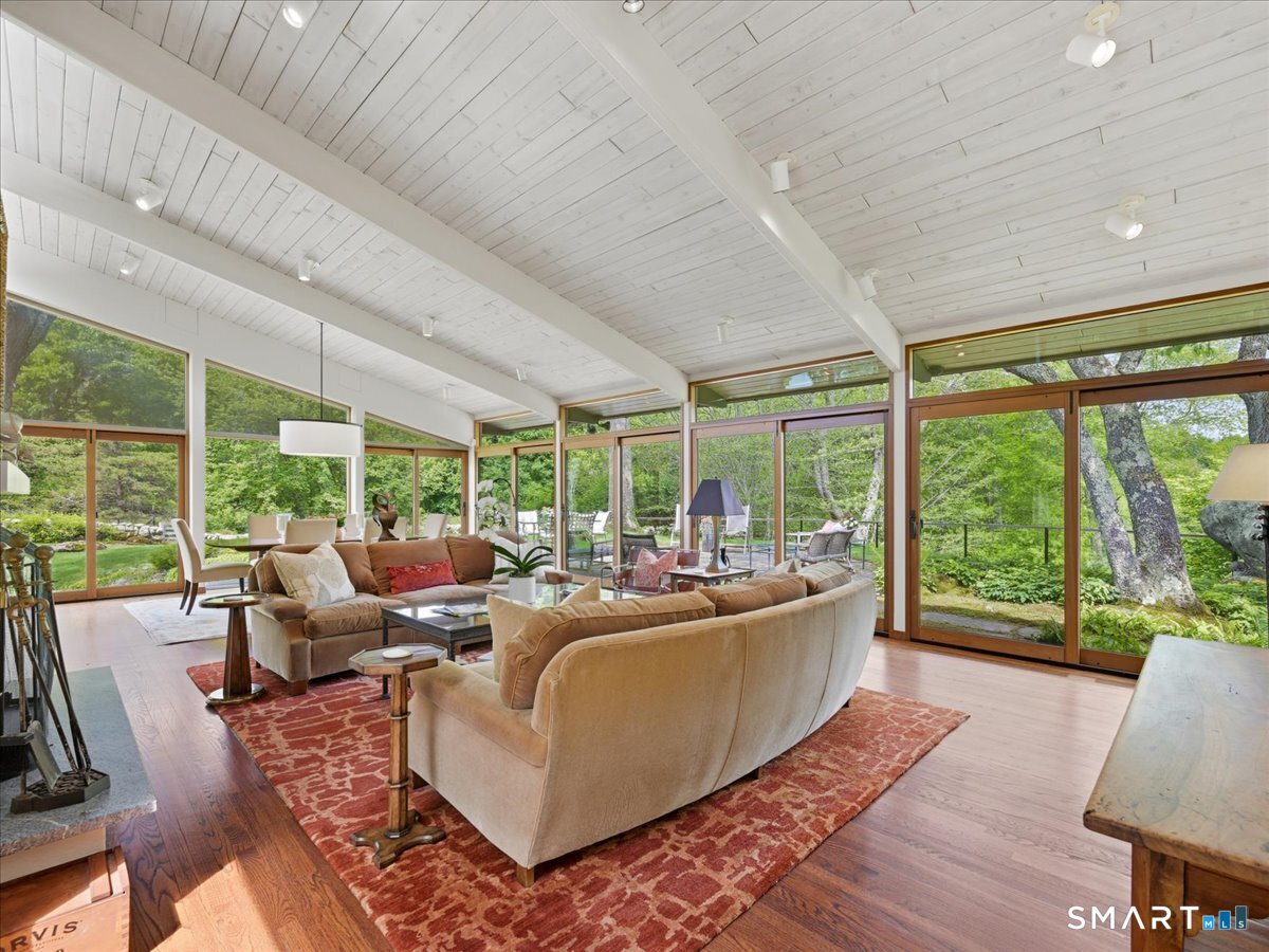 111 Tipping Rock Road Stonington, CT 06378 - Photo 7 of 40 Great Room