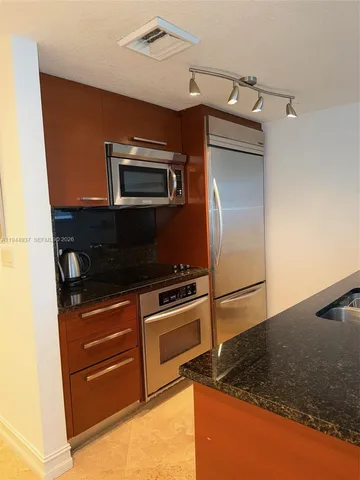 $4,200 | 1800 South Ocean Drive, Unit LP4206, Hallandale Beach, FL 33009