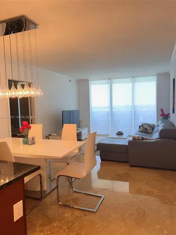 $4,200 | 1800 South Ocean Drive, Unit LP4206, Hallandale Beach, FL 33009