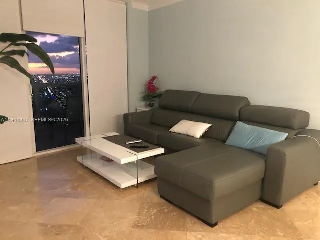 $4,200 | 1800 South Ocean Drive, Unit LP4206, Hallandale Beach, FL 33009