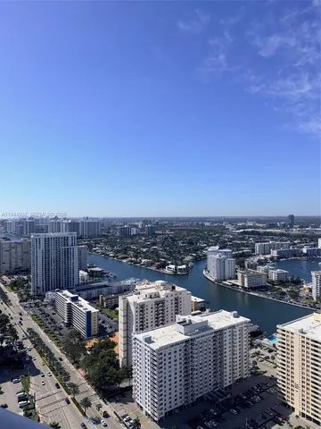 $4,200 | 1800 South Ocean Drive, Unit LP4206, Hallandale Beach, FL 33009