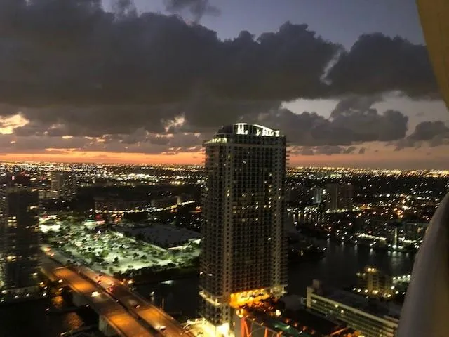 $4,200 | 1800 South Ocean Drive, Unit LP4206, Hallandale Beach, FL 33009