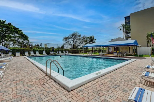 $2,950 | 5500 Northwest 2nd Avenue, Unit 514, Boca Raton, FL 33487