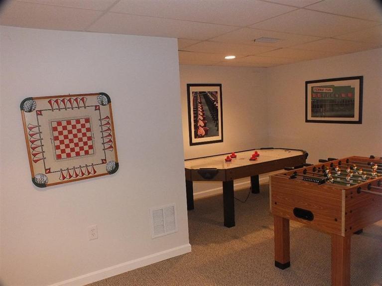 116 Castle Road Truro, MA 02666 - Photo 24 of 27 a view of a workspace with furniture