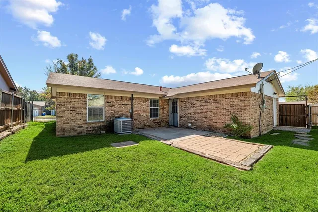 $259,000 | 6201 Brookside Drive, Watauga, TX 76148