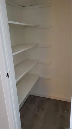 $2,300 | 101 Sylvan Avenue, Unit 9, Miller Place, NY 11764