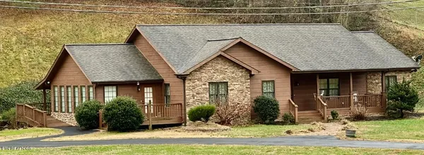 $699,000 | 105 Hwy 190 Pineville Key, Pineville, KY 40977