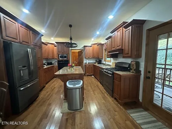 $699,000 | 105 Hwy 190 Pineville Key, Pineville, KY 40977