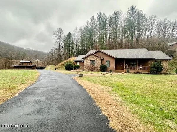 $699,000 | 105 Hwy 190 Pineville Key, Pineville, KY 40977
