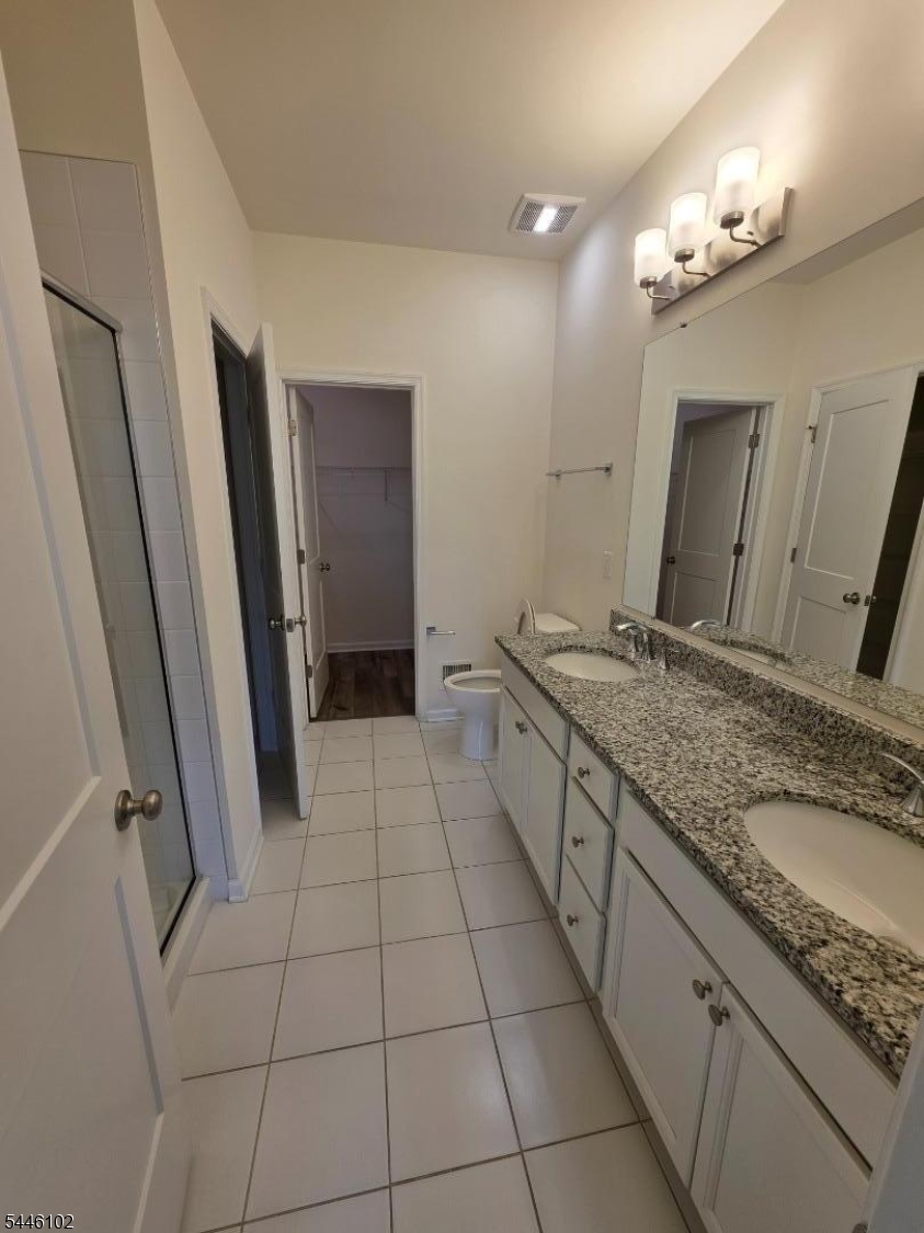 82 Depot Way Dunellen, NJ 08812 - Photo 7 of 16