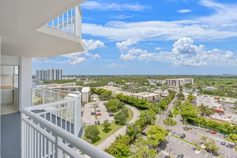 $175,000 | 18011 Biscayne Boulevard, Unit 17041, Aventura, FL 33160