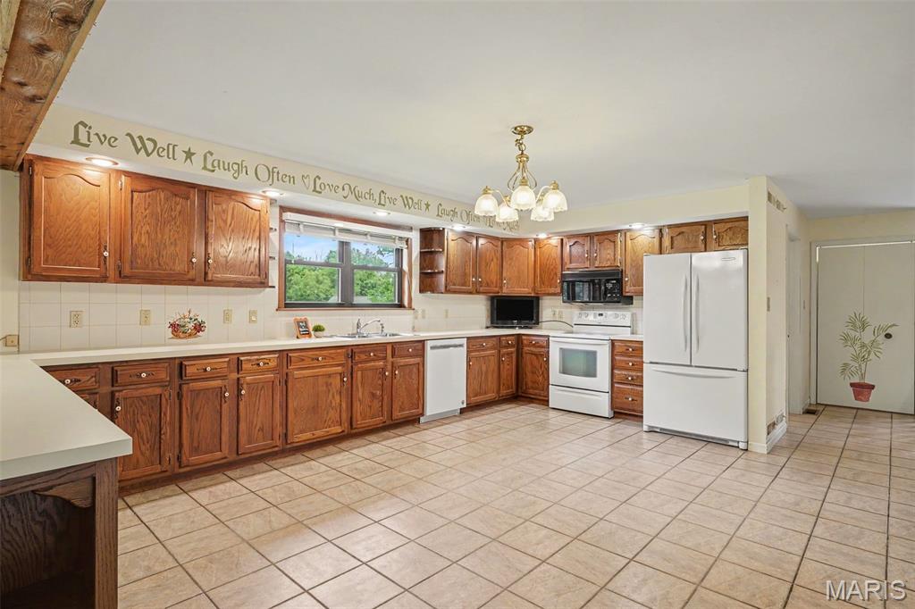 335 George Street Sullivan, MO 63080 - Photo 13 of 41 Gallery Image 13