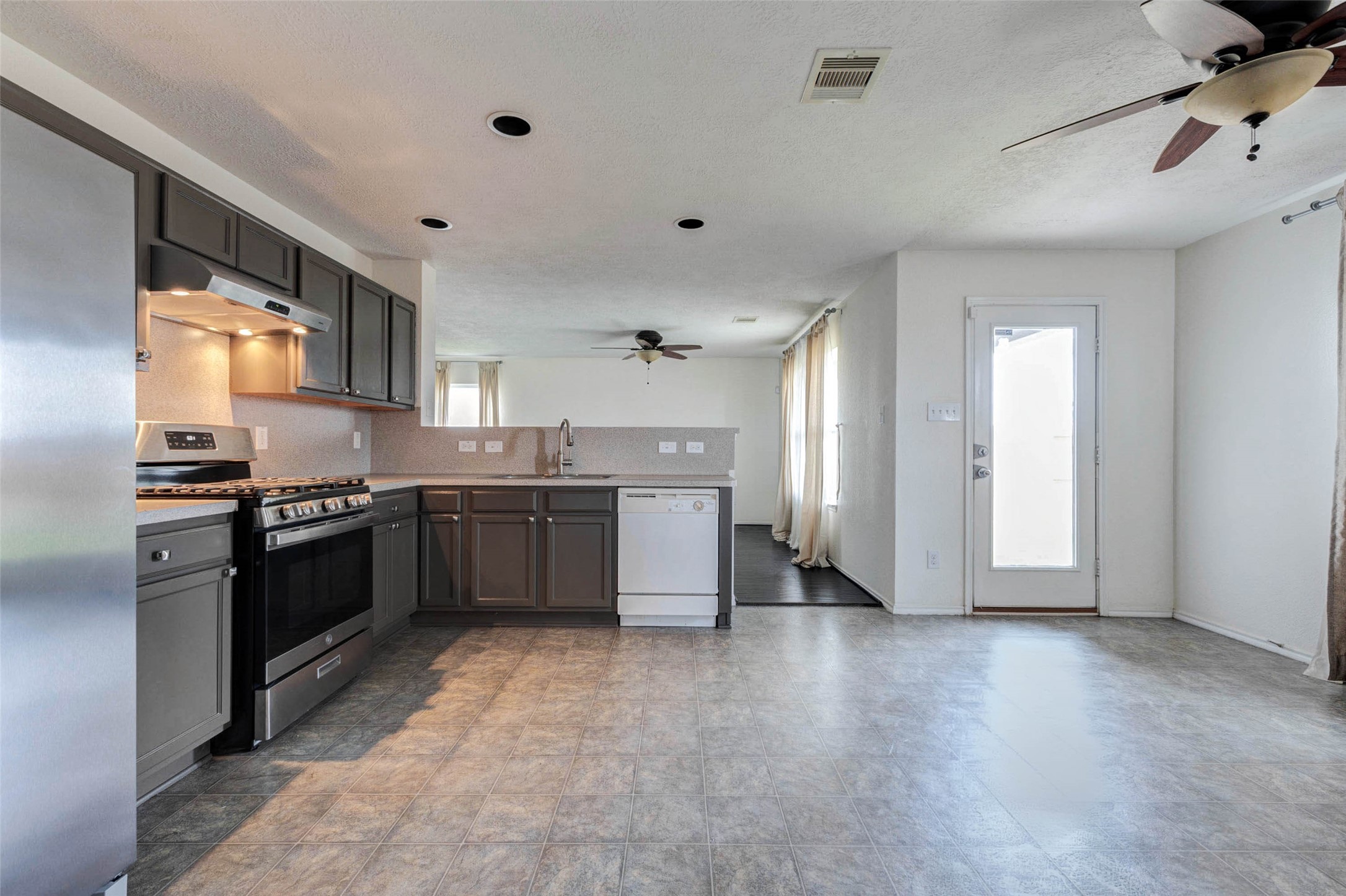 7706 Sagemark Ridge Drive Cypress, TX 77433 - Photo 13 of 49