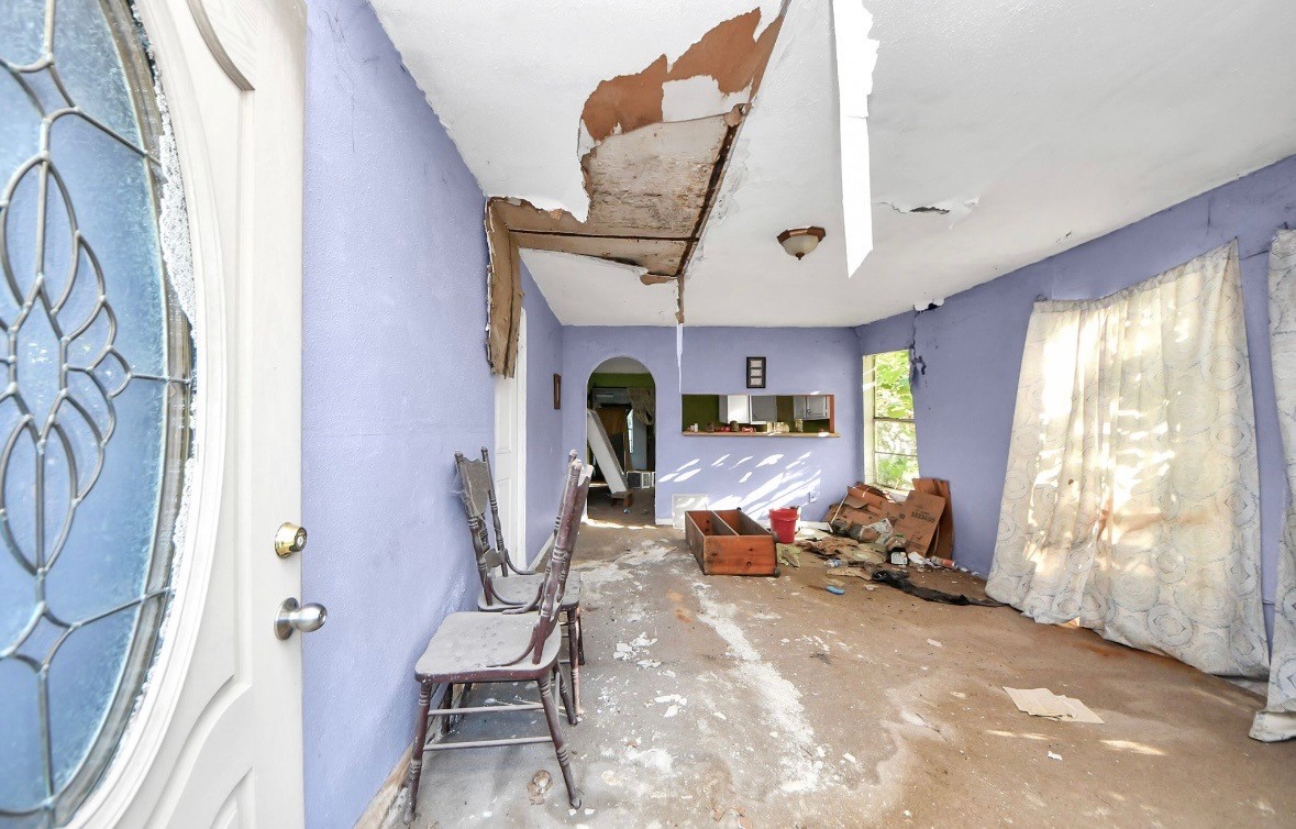 425 Genoa Red Bluff Road Houston, TX 77034 - Photo 12 of 14