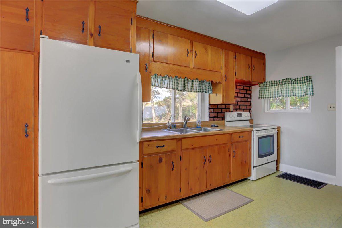 8919 Goods Dam Road Waynesboro, PA 17268 - Photo 16 of 34