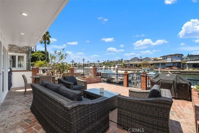 $6,450,000 | 3810 Channel Place, Newport Beach, CA 92663