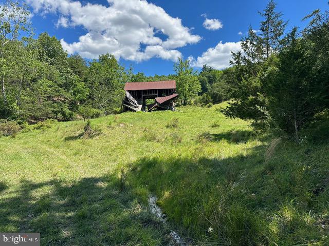 1096 Co Rte 10/2 Franklin, WV 26807 - Photo 14 of 23