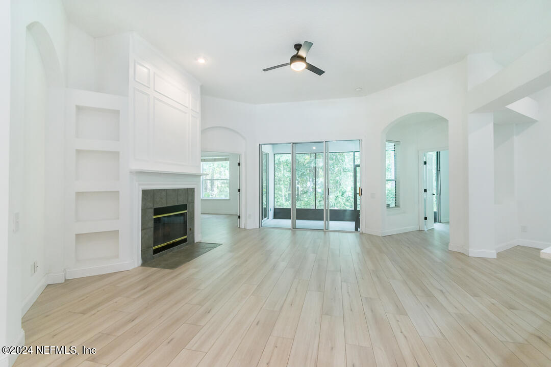 8867 Harvards Cove Court Jacksonville, FL 32256 - Photo 15 of 35 Family Room