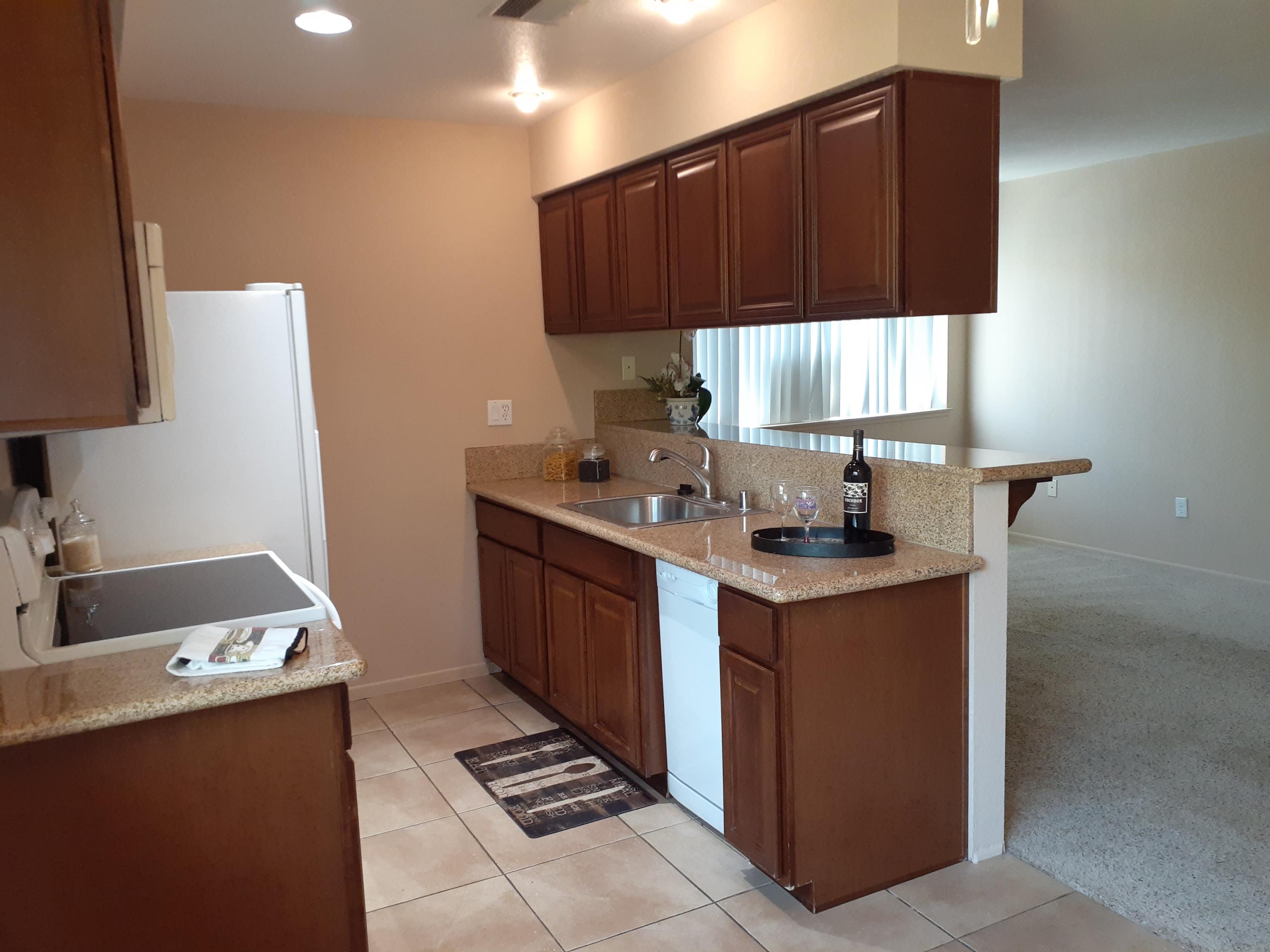 72669 Eagle Road, Unit 4 Palm Desert, CA 92260 - Photo 2 of 8 kitchen