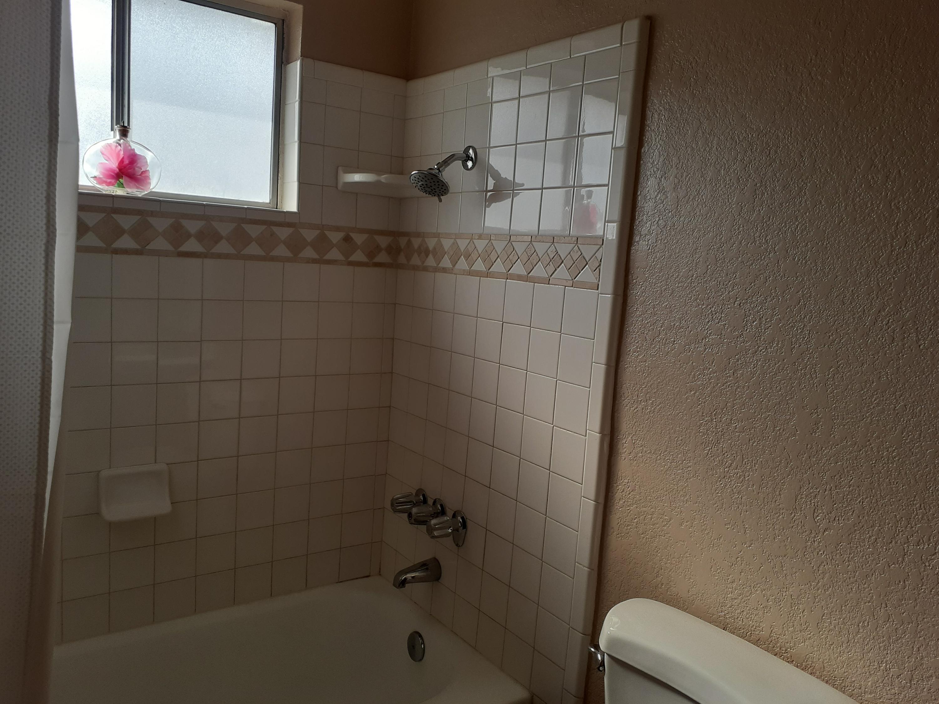 72669 Eagle Road, Unit 4 Palm Desert, CA 92260 - Photo 5 of 8 bathroom 3