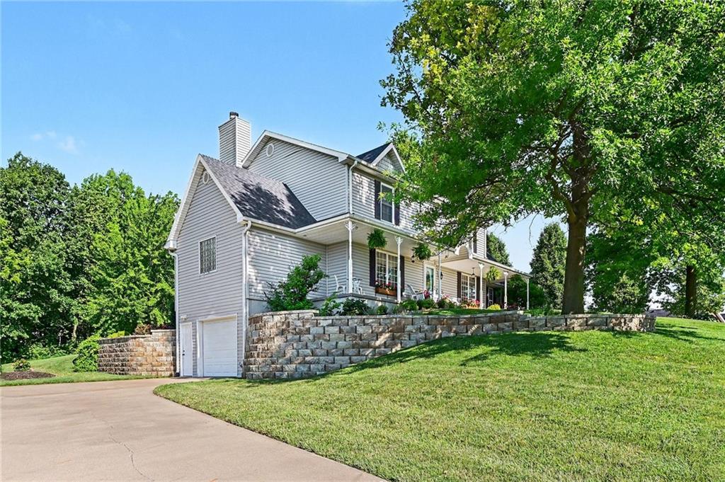 7204 Pleasant Ridge Terrace St. Joseph, MO 64504 - Photo 4 of 22