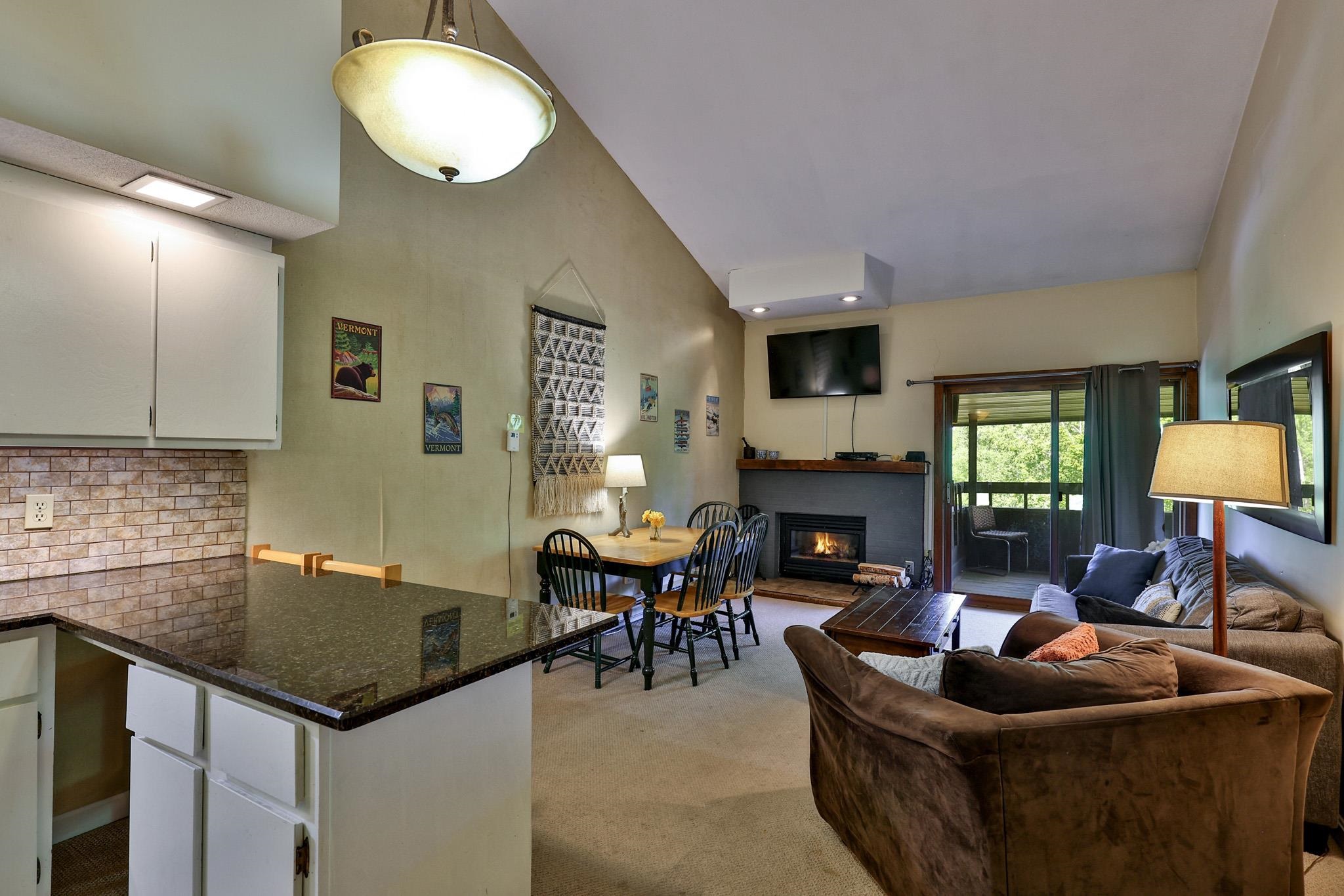 118 Gateway Court, Unit 27B Mendon, VT 05701 - Photo 8 of 26