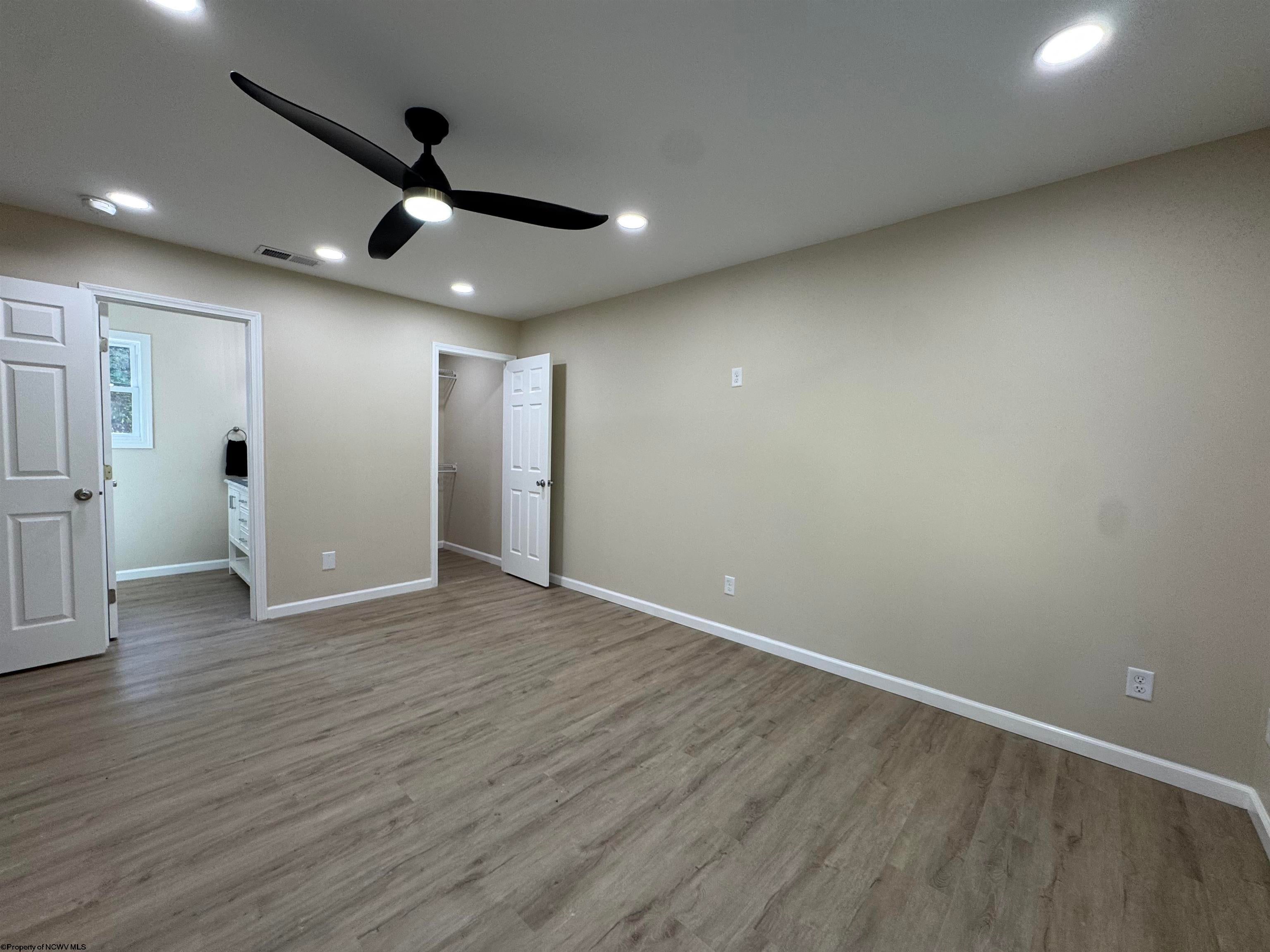 1298 Rivershore Drive Fairmont, WV 26554 - Photo 19 of 43 Gallery Image 19