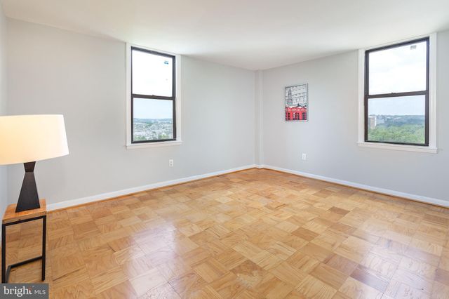 $300,000 | 4600 Duke Street, Unit 1432, Alexandria, VA 22304