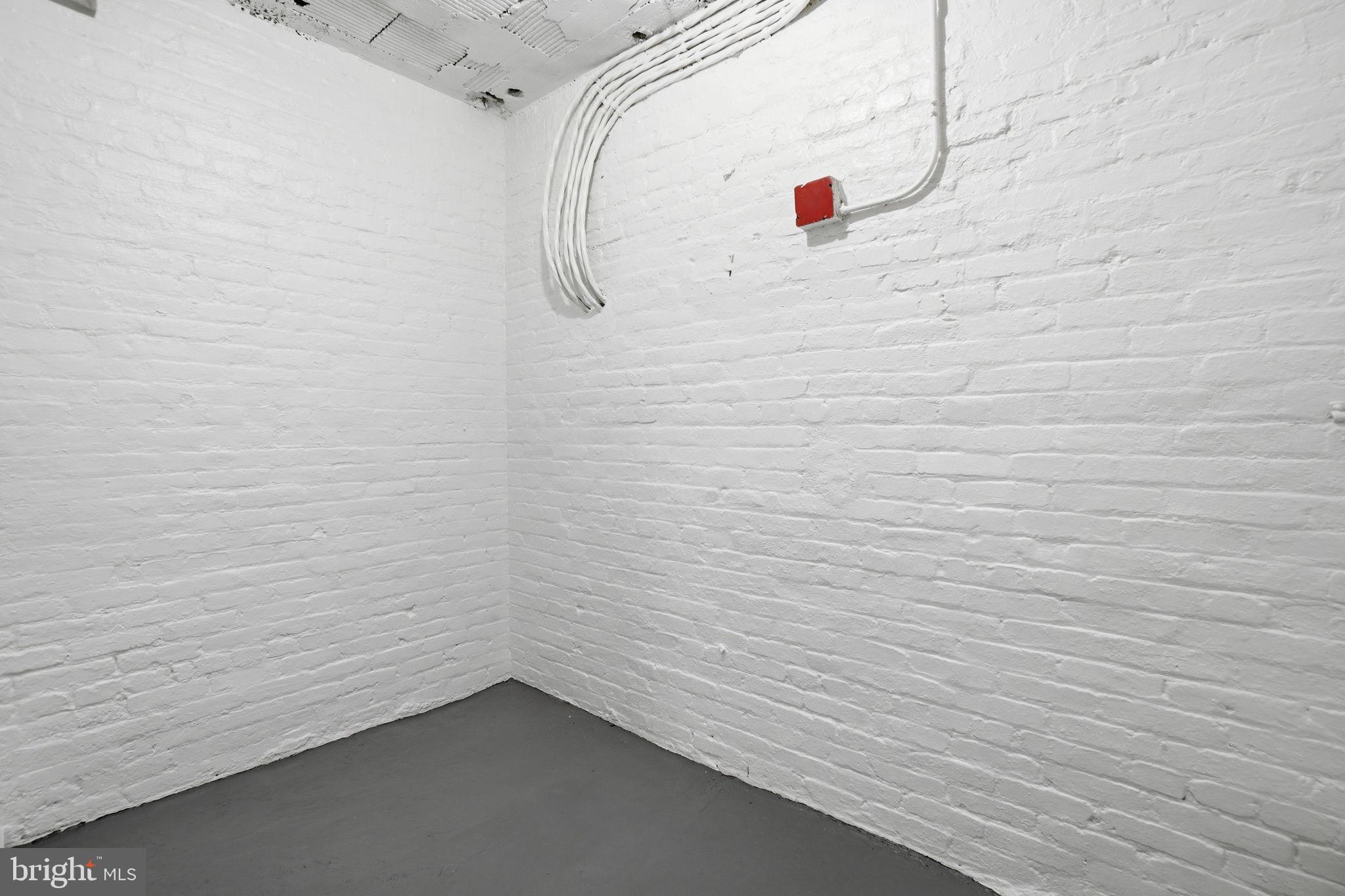 1835 16th Street Northwest, Unit 1 Washington, DC 20009 - Photo 19 of 27 a bathroom with a shower