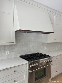 $1,999,000 | 204 Glen Ridge Road, Fairfield, CT 06825