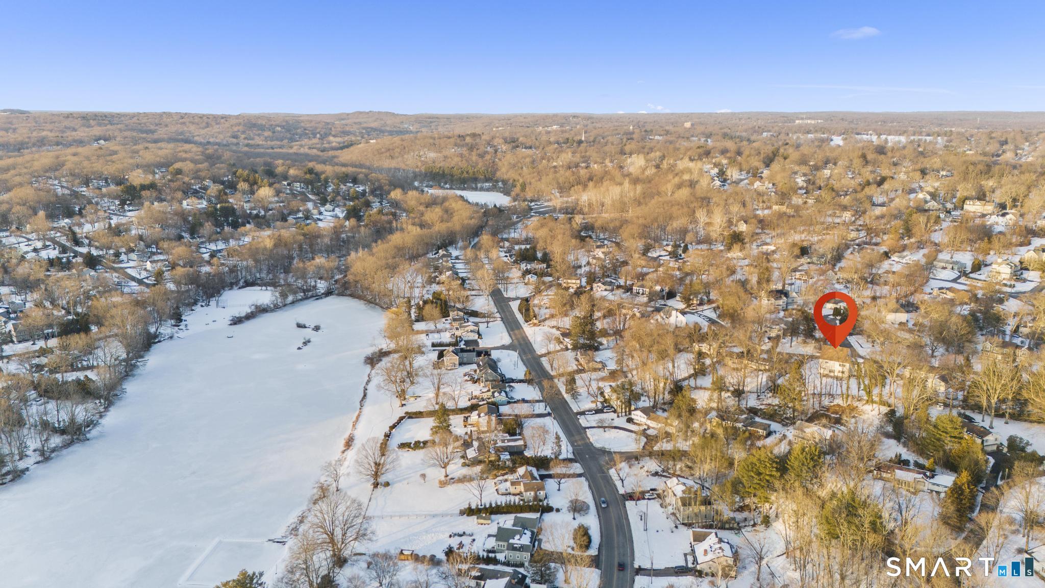 204 Glen Ridge Road Fairfield, CT 06825 - Photo 10 of 45