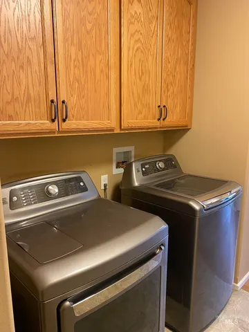 $875,000 | 1703 Little Bear Ridge Road, Troy, ID 83871