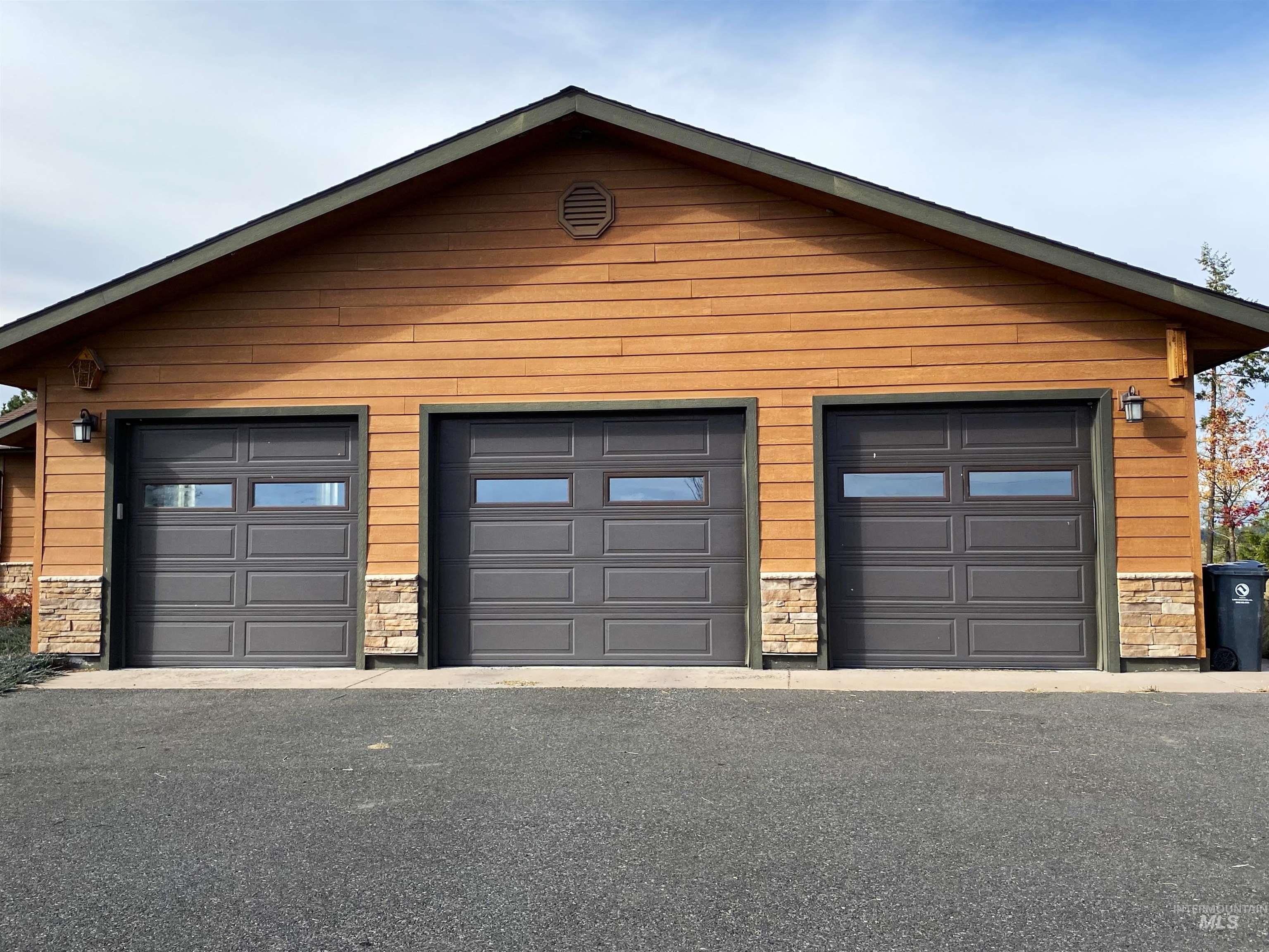 1703 Little Bear Ridge Road Troy, ID 83871 - Photo 4 of 50