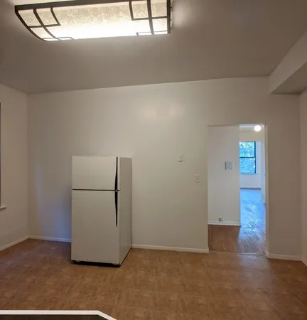 $2,695 | 2323 North Kedzie Boulevard, Unit 2, Chicago, IL 60647