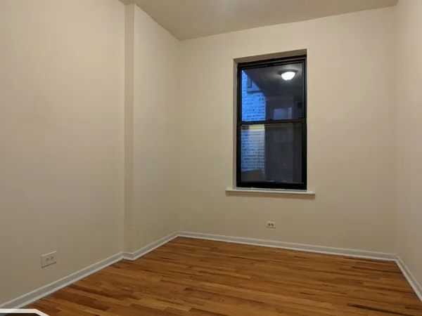 $2,695 | 2323 North Kedzie Boulevard, Unit 2, Chicago, IL 60647