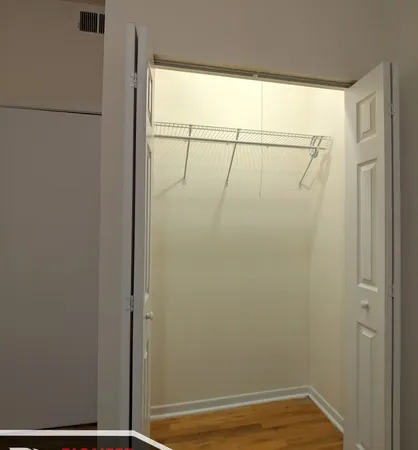 $2,695 | 2323 North Kedzie Boulevard, Unit 2, Chicago, IL 60647