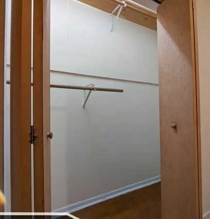 $2,695 | 2323 North Kedzie Boulevard, Unit 2, Chicago, IL 60647