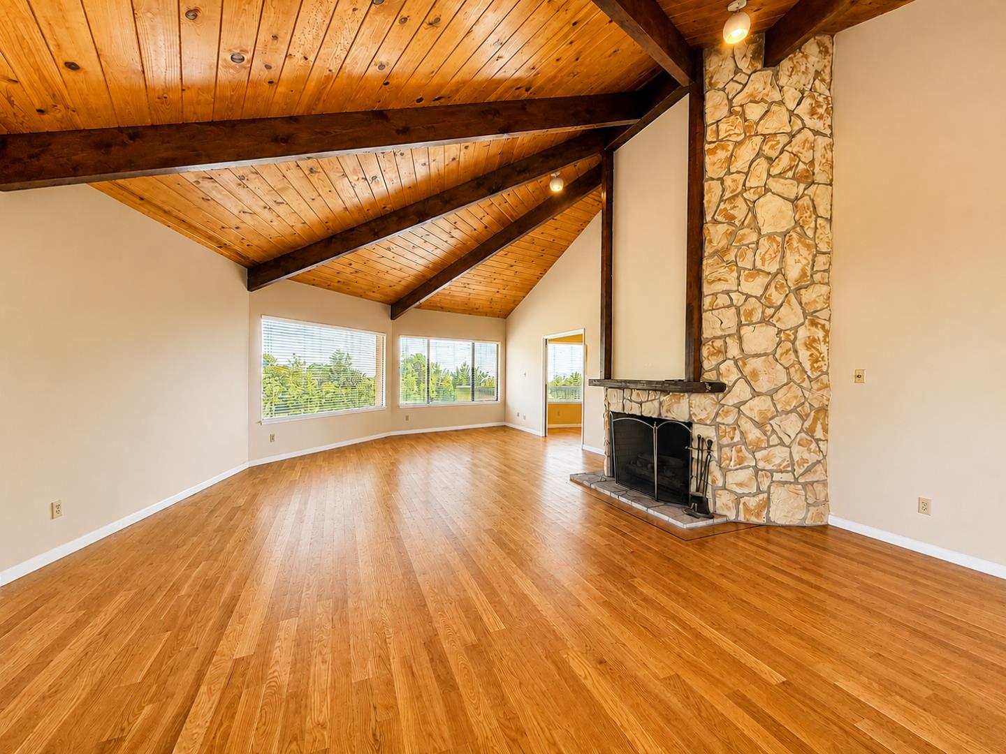 300 Ridgeway Road Woodside, CA 94062 - Photo 25 of 42