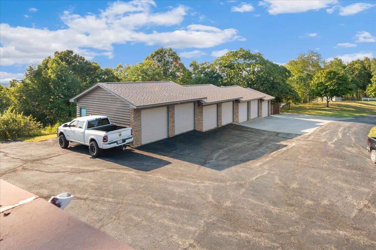 6089 State Hwy Dd Road, Unit 204 Reeds Spring, MO 65737 - Photo 38 of 45 6089 State Hwy DD