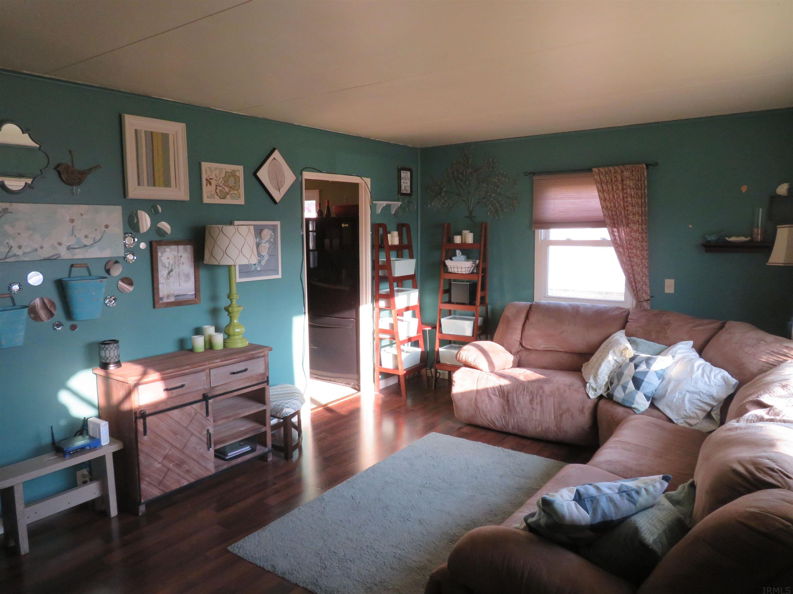 325 Sheridan Road Evansville, IN 47710 - Photo 4 of 22 Gallery Image 4