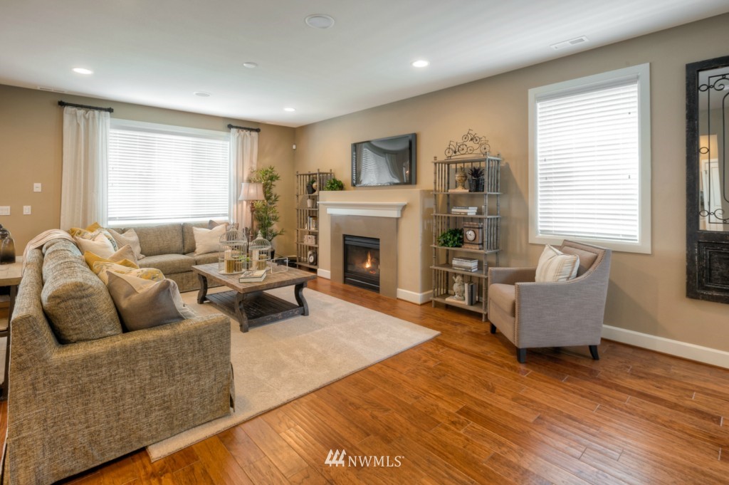 22723 36th Drive Southeast Bothell, WA 98021 - Photo 3 of 19
