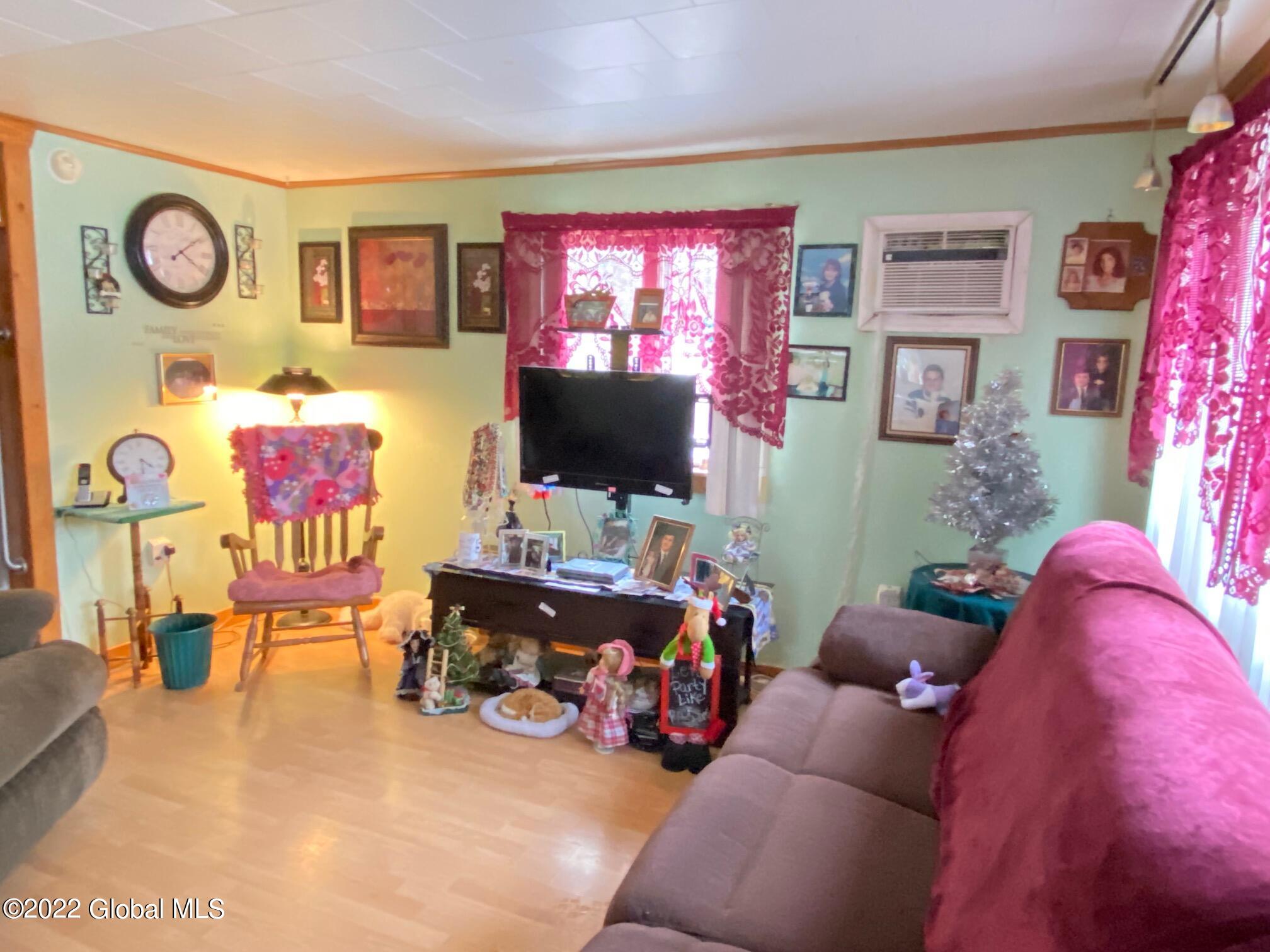 129 Fort Edward Road Moreau, NY 12828 - Photo 6 of 13 Living Room