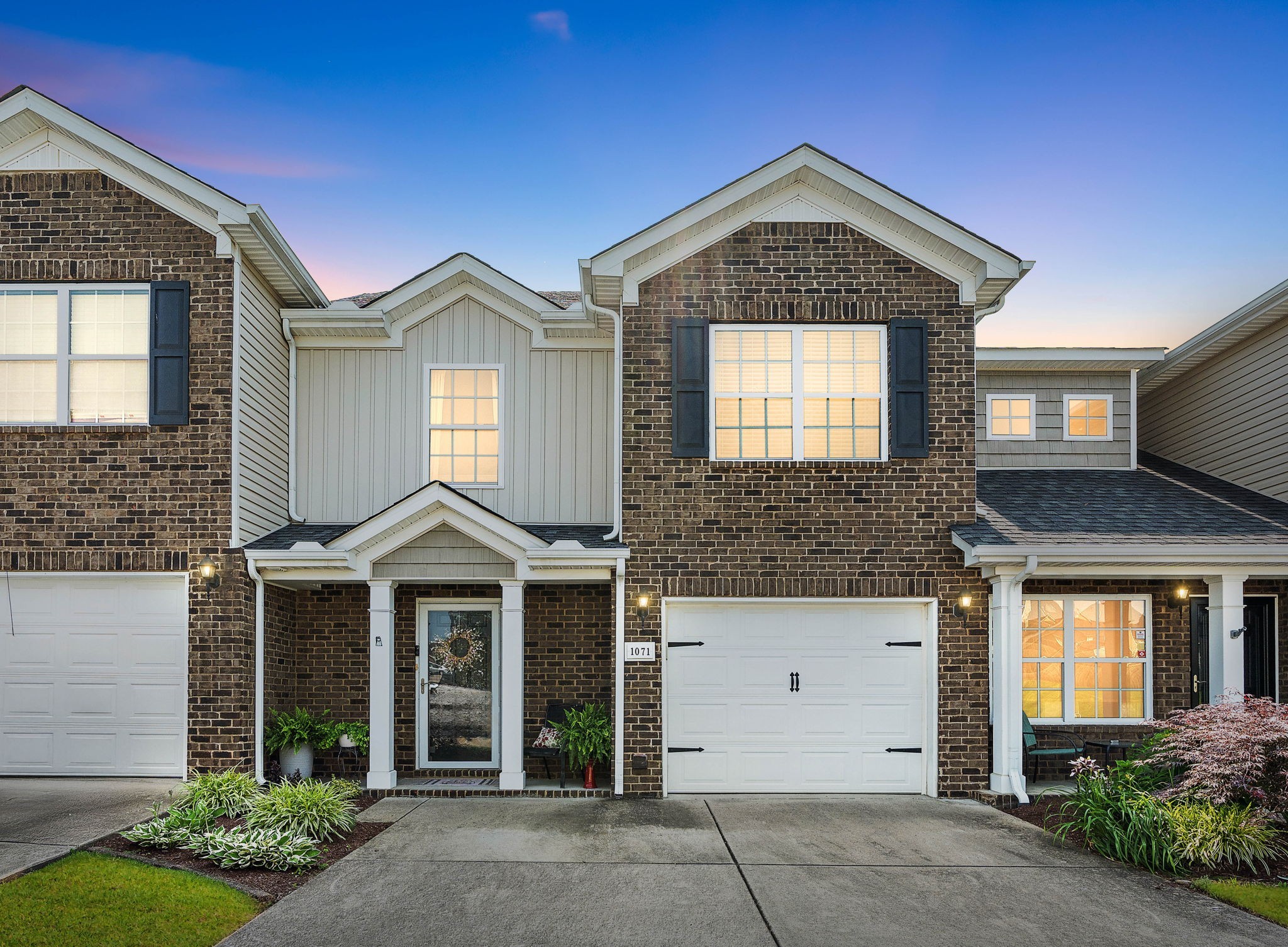 1071 Muna Court Spring Hill, TN 37174 - Photo 2 of 50 a front view of a house