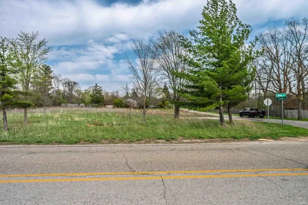 $9,000 | 500 South Whitney Road, Muncie, IN 47302