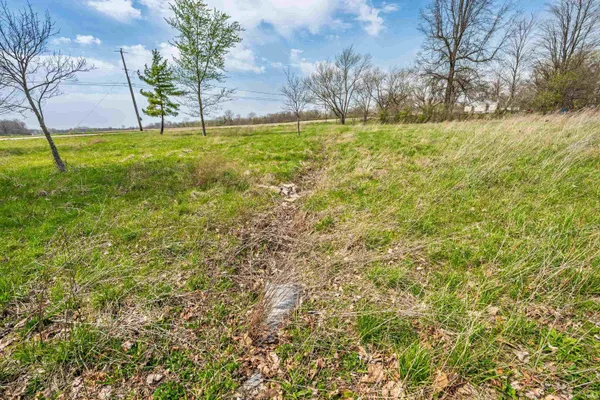 $9,000 | 500 South Whitney Road, Muncie, IN 47302