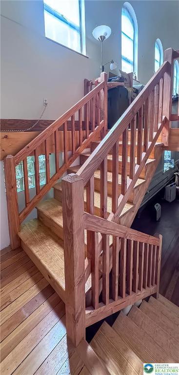 608 McKinley Street Hazleton, PA 18201 - Photo 36 of 59 a view of wooden stairs