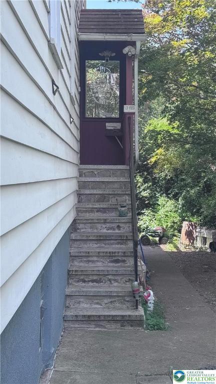 608 McKinley Street Hazleton, PA 18201 - Photo 47 of 59 a view of entryway front of house