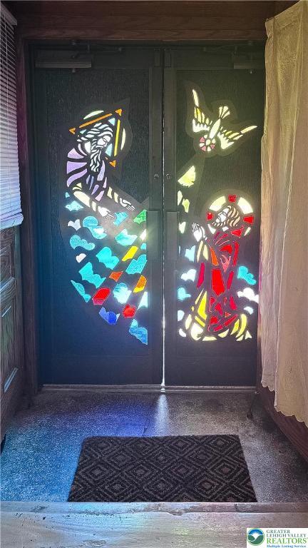 608 McKinley Street Hazleton, PA 18201 - Photo 5 of 59 a view of a interior in a house