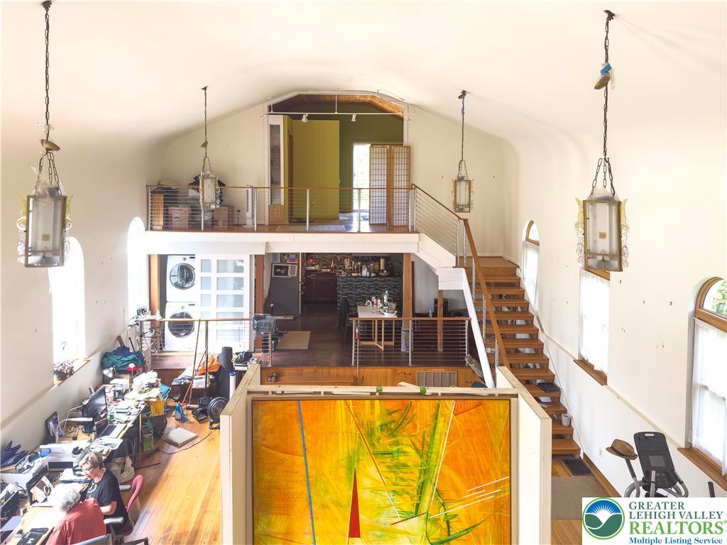 608 McKinley Street Hazleton, PA 18201 - Photo 7 of 59 a view of a large building